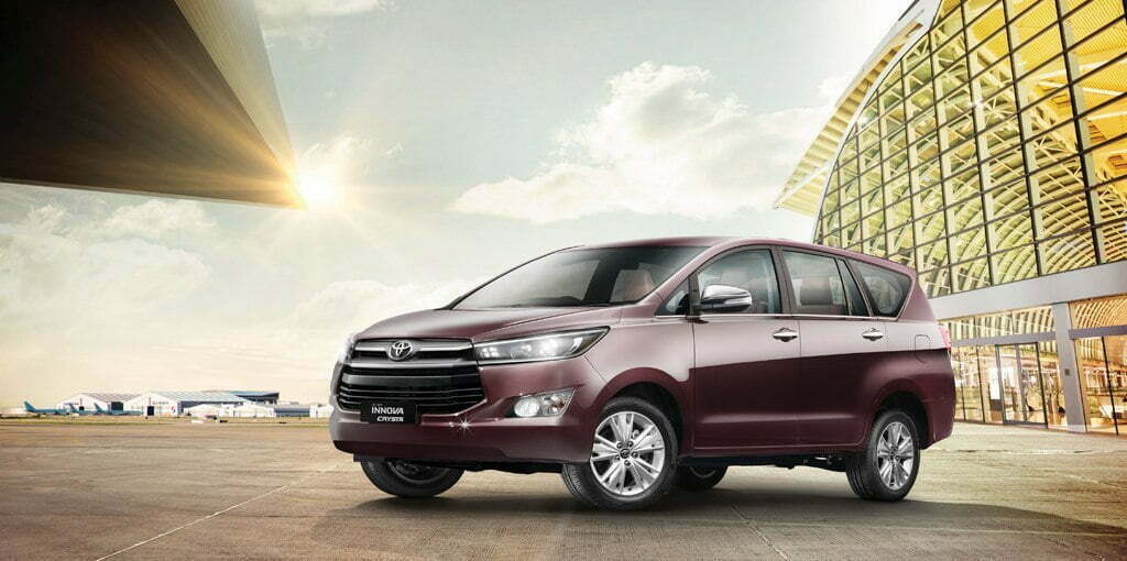 toyota innova crysta diecast model
