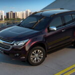 2017 Chevrolet Trailblazer front quarter top facelift unveiled