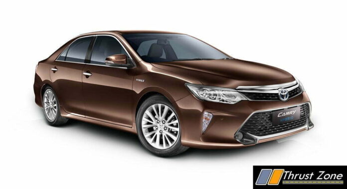 MY2017 Toyota Camry Hybrid Launched