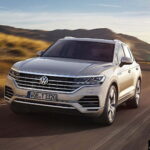 2018 Volkswagen Touareg India Launch (2)
