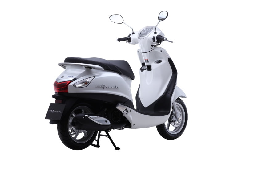 Yamaha Nozza Grande Spied In India - Same Scooter That ...