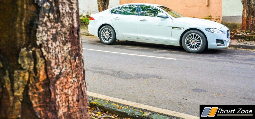 Jaguar-XF-Diesel-Pure-Review-20