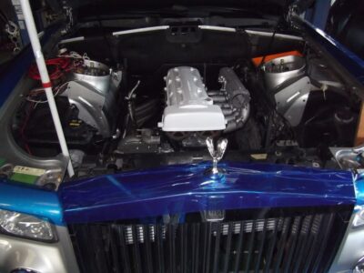 Rolls-Royce-Phantom-with-a-twin-charged-2JZ-07