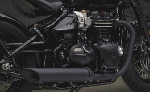 triumph-bonneville-bobber-black-india-launch (3)