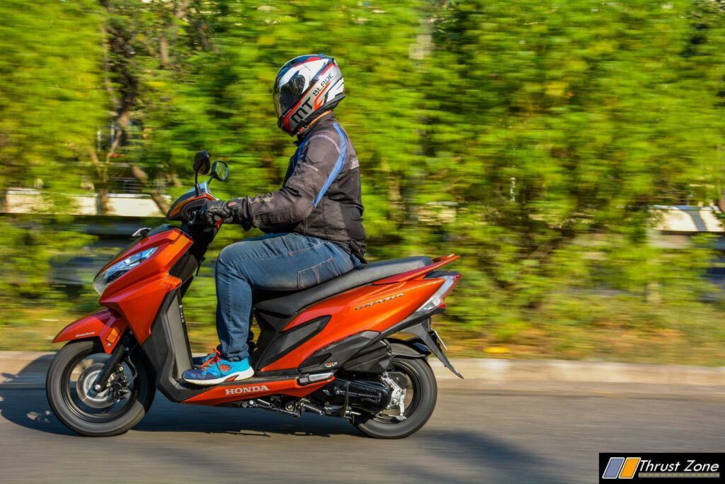 Honda-Grazia-125-Scooter-Review-34