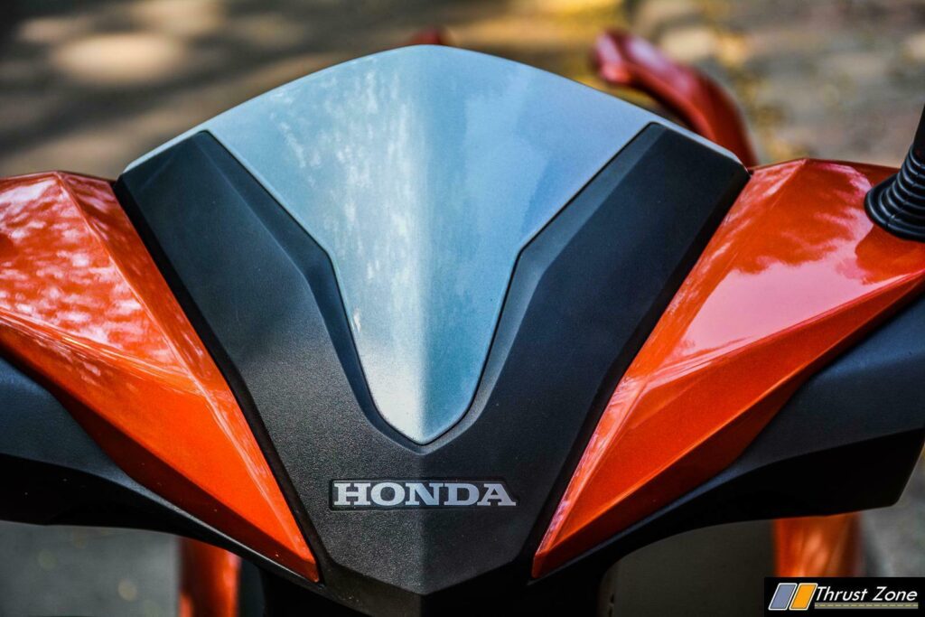 Honda-Grazia-125-Scooter-Review-9