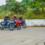 Pulsar220-vs-Fazer25-Bajaj-RS200-Comparison-3