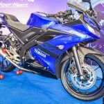 2018 Yamaha YZF R15 V3 Review-17
