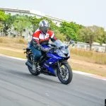 2018 Yamaha YZF R15 V3 Review-24