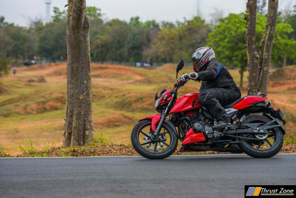 TVS-Apache-RTR-160-4V-Review-5