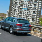2018-Audi-Q7-India-Review-5