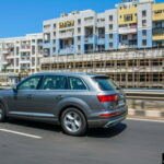 2018-Audi-Q7-India-Review-6