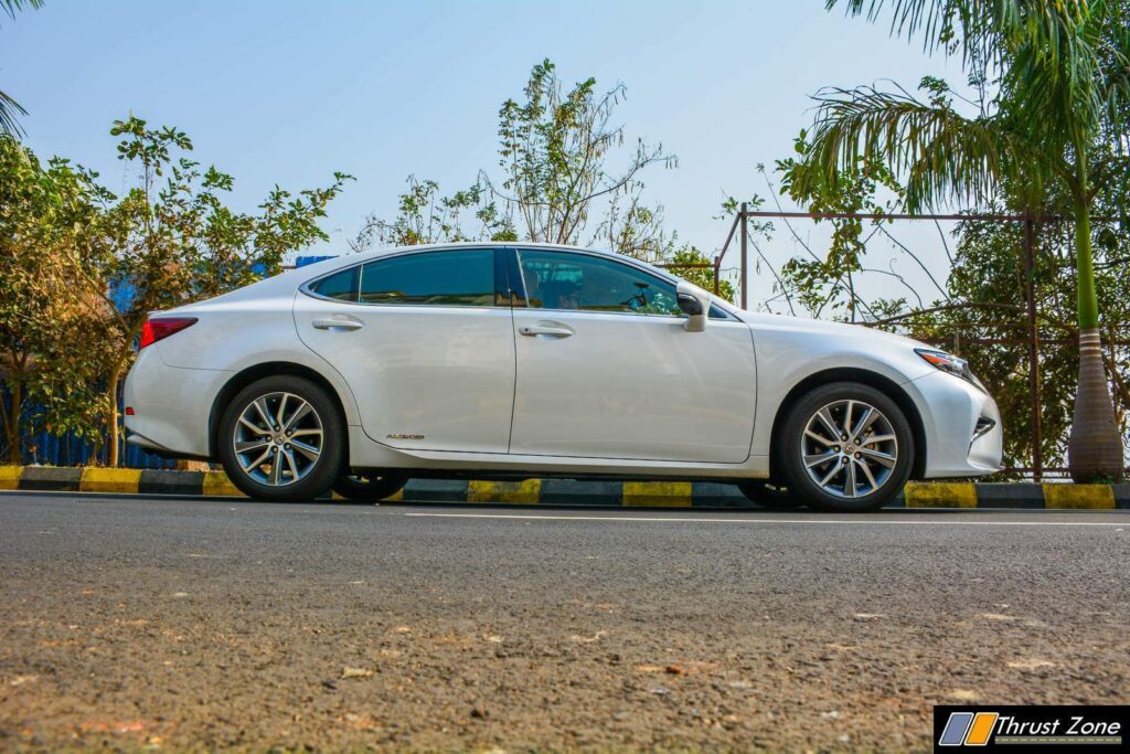 2018 Lexus ES300h India Review, First Drive-17