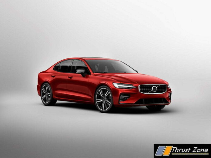 New Volvo S60 R-Design exterior