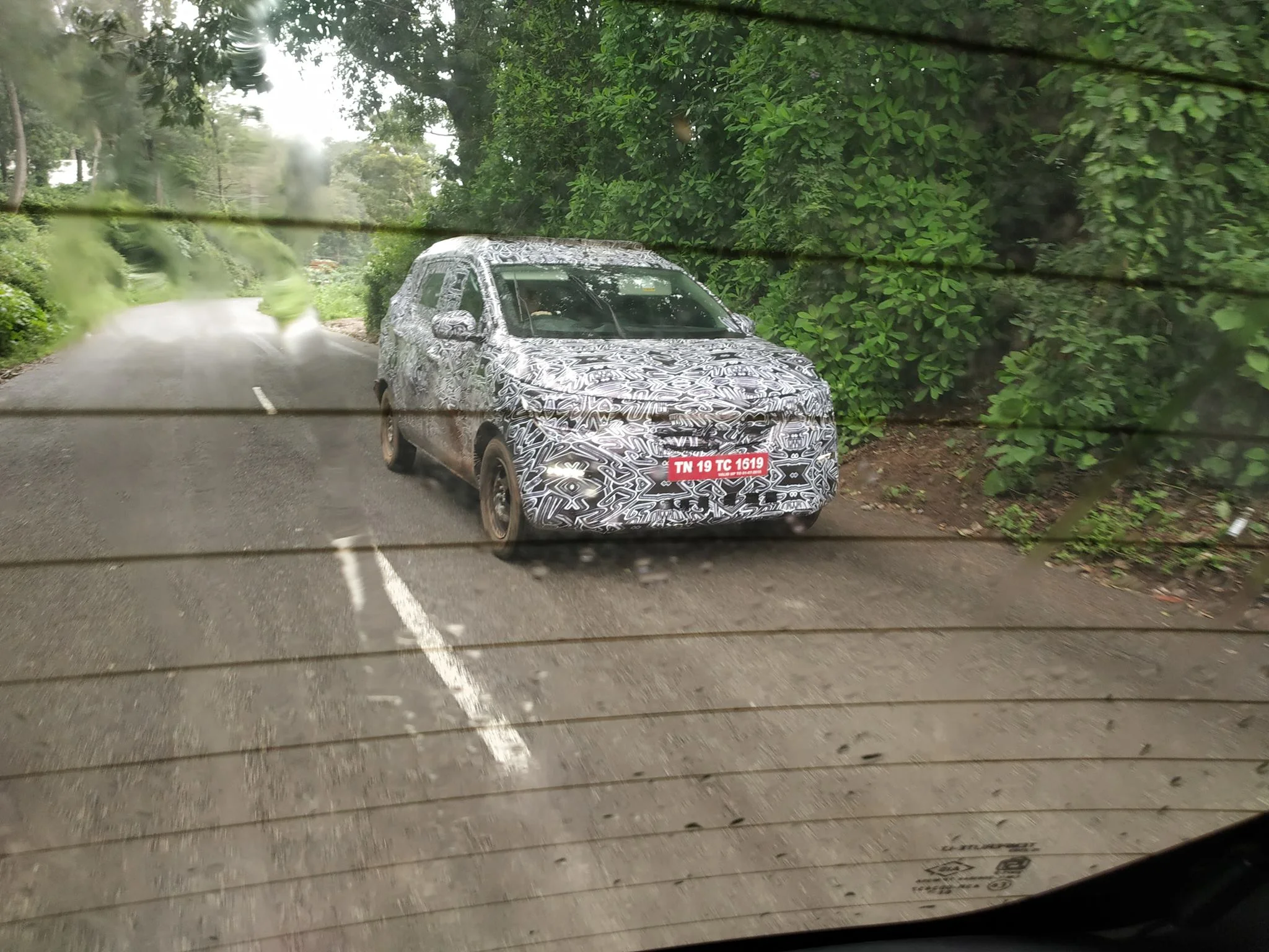 New Renault MPV (1)