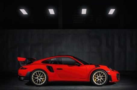 2018 Porsche 911 GT2 RS India (1)