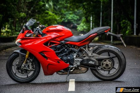 2018-Ducati-SuperSport-S-India-Review-27