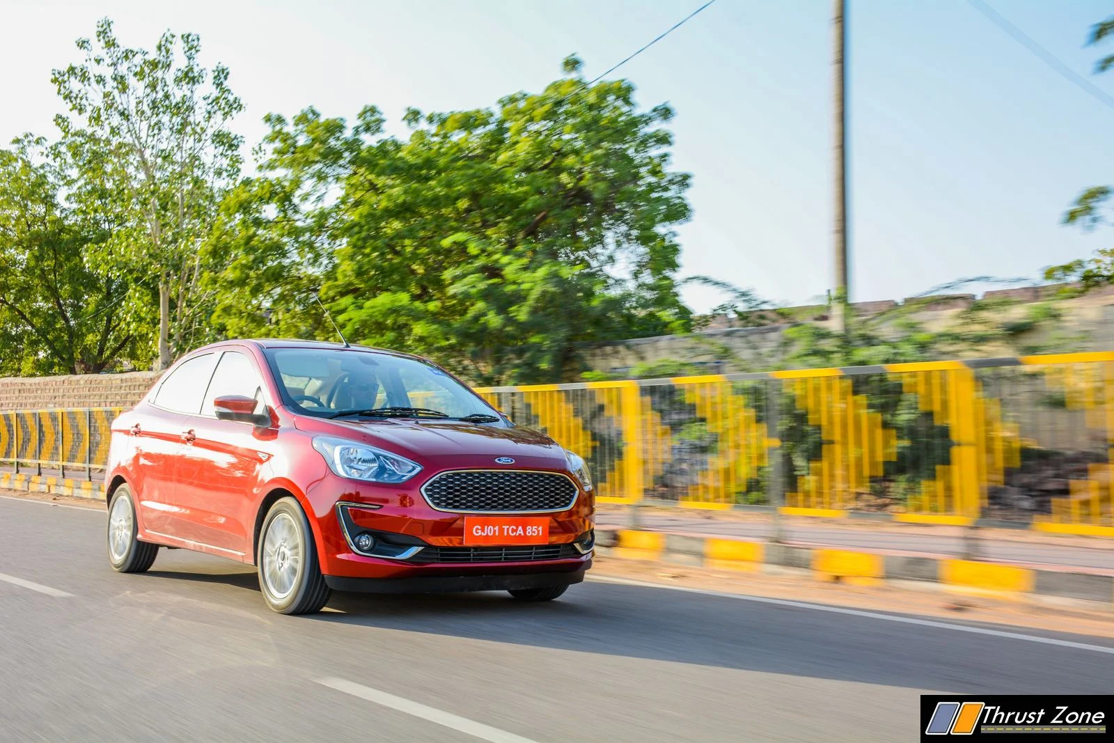 2018-Ford-Aspire-facelift-review-15