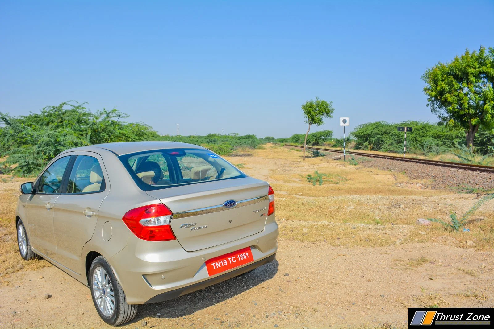 2018-Ford-Aspire-facelift-review-27