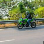 2018-Kawasaki-Ninja-400-India-Review-3