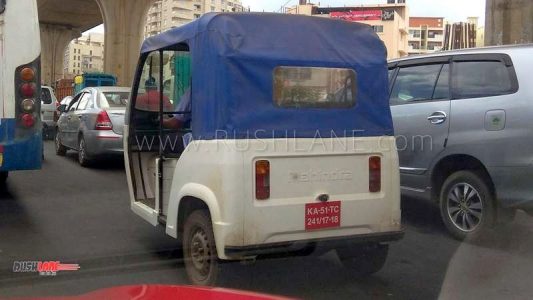 Mahindra Electric Auto rickshaw spied (2)