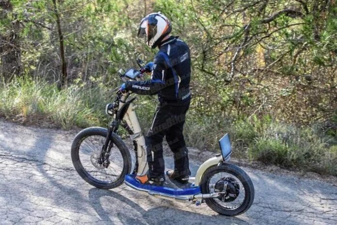 KTM-Electric-Scooter-LOL (1)