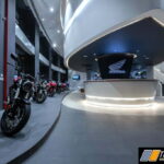 Honda BigWing Showroom- Information Desk