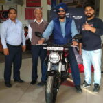 delivery of Neo Sports Café inspired CB300R (4)