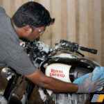 Royal Enfield Implements Dry Wash In Chennai To Save Water In City Amid Crisis (1)