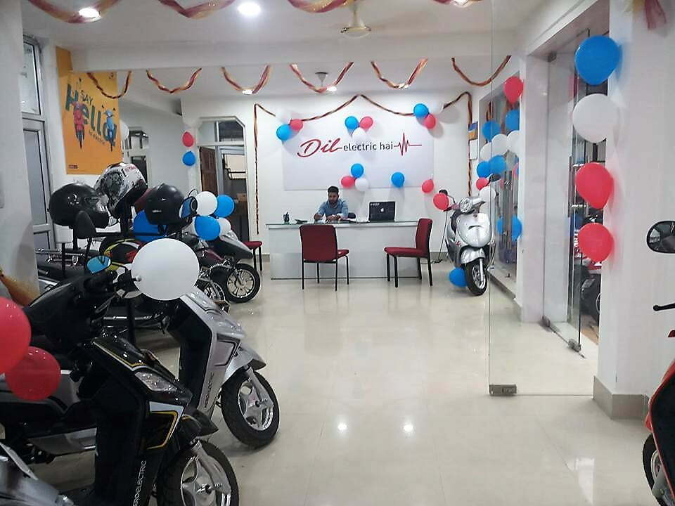 nearest hero electric showroom