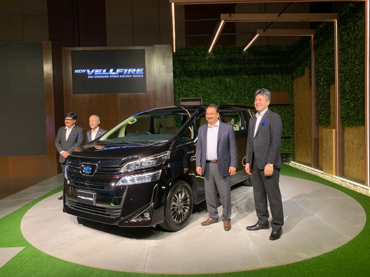 2020 Toyota Vellfire India Launch Done At Rs 79 90 Lakhs
