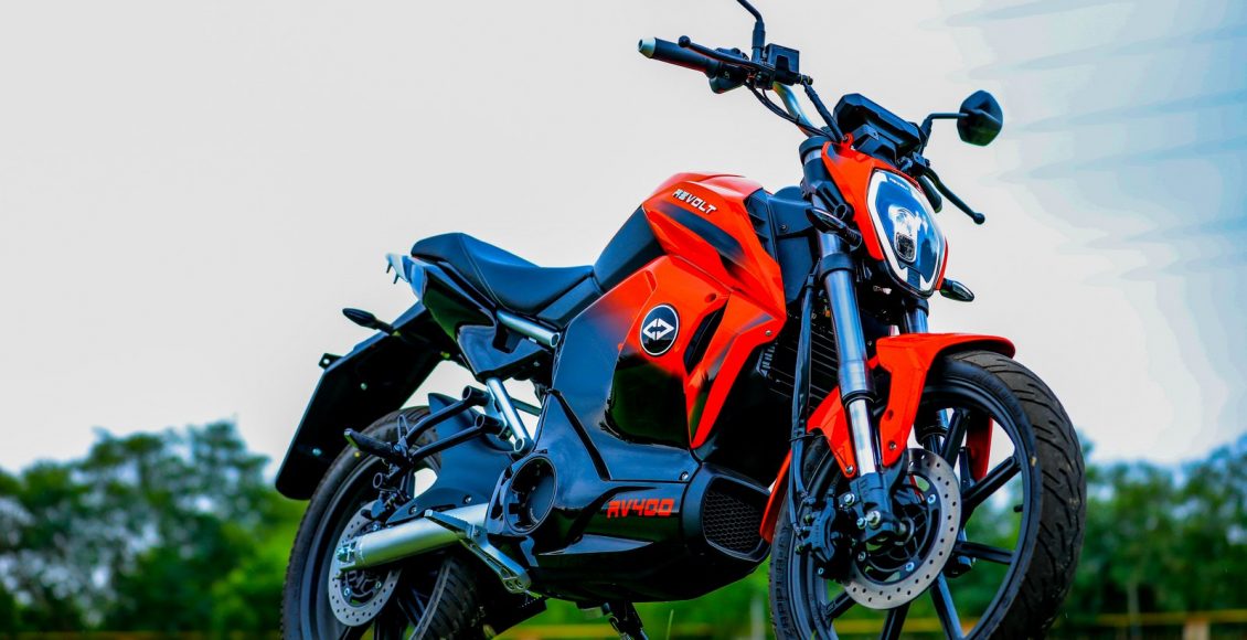 2019-Revolt-RV400-Review-Electric-Motorcycle-1