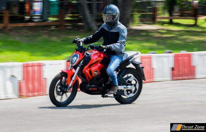 2019-Revolt-RV400-Review-Electric-Motorcycle-3