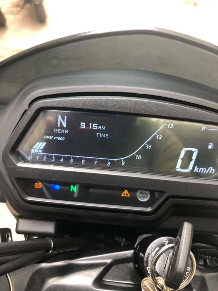 dominar 400 gear shift indicator