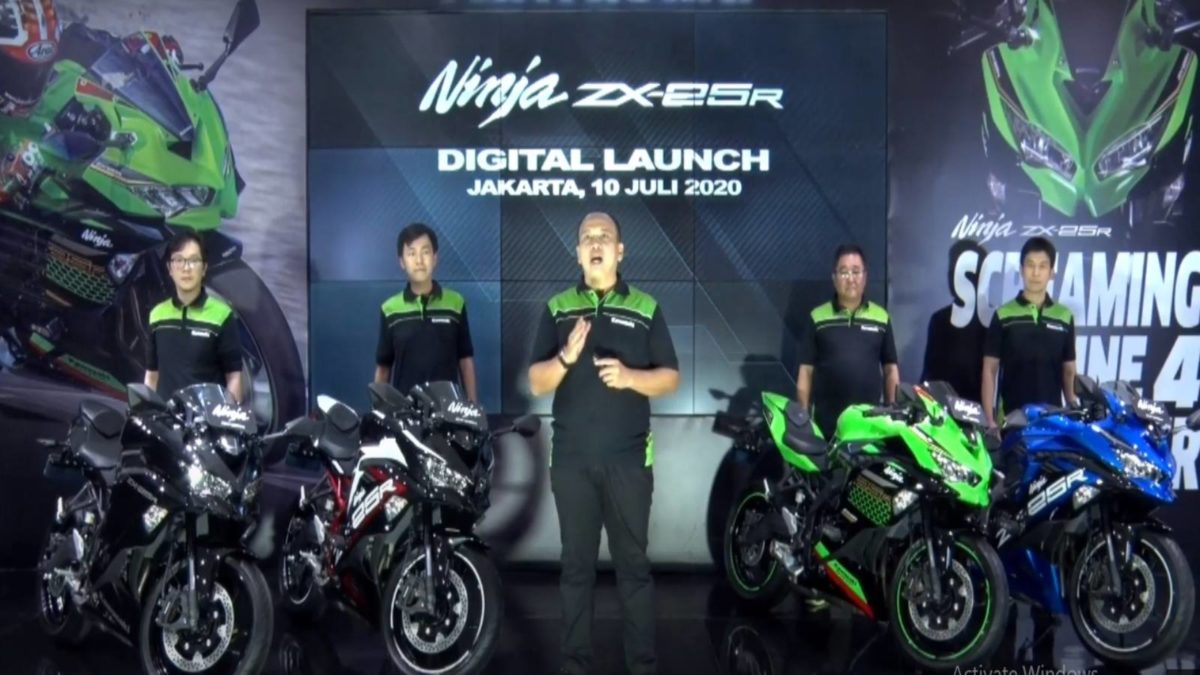 4 Years For Four Cylinder Quarter Litre Kawasaki Ninja Zx 25r Launched