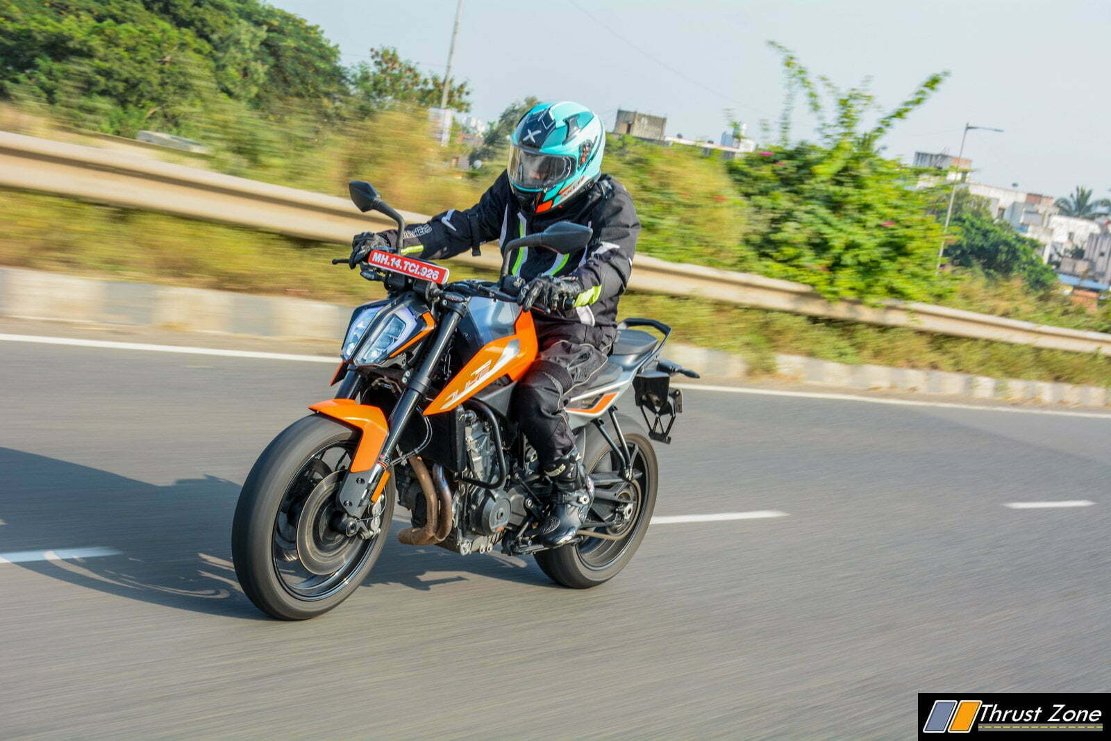 2019-KTM-Duke-790-India-Review-4