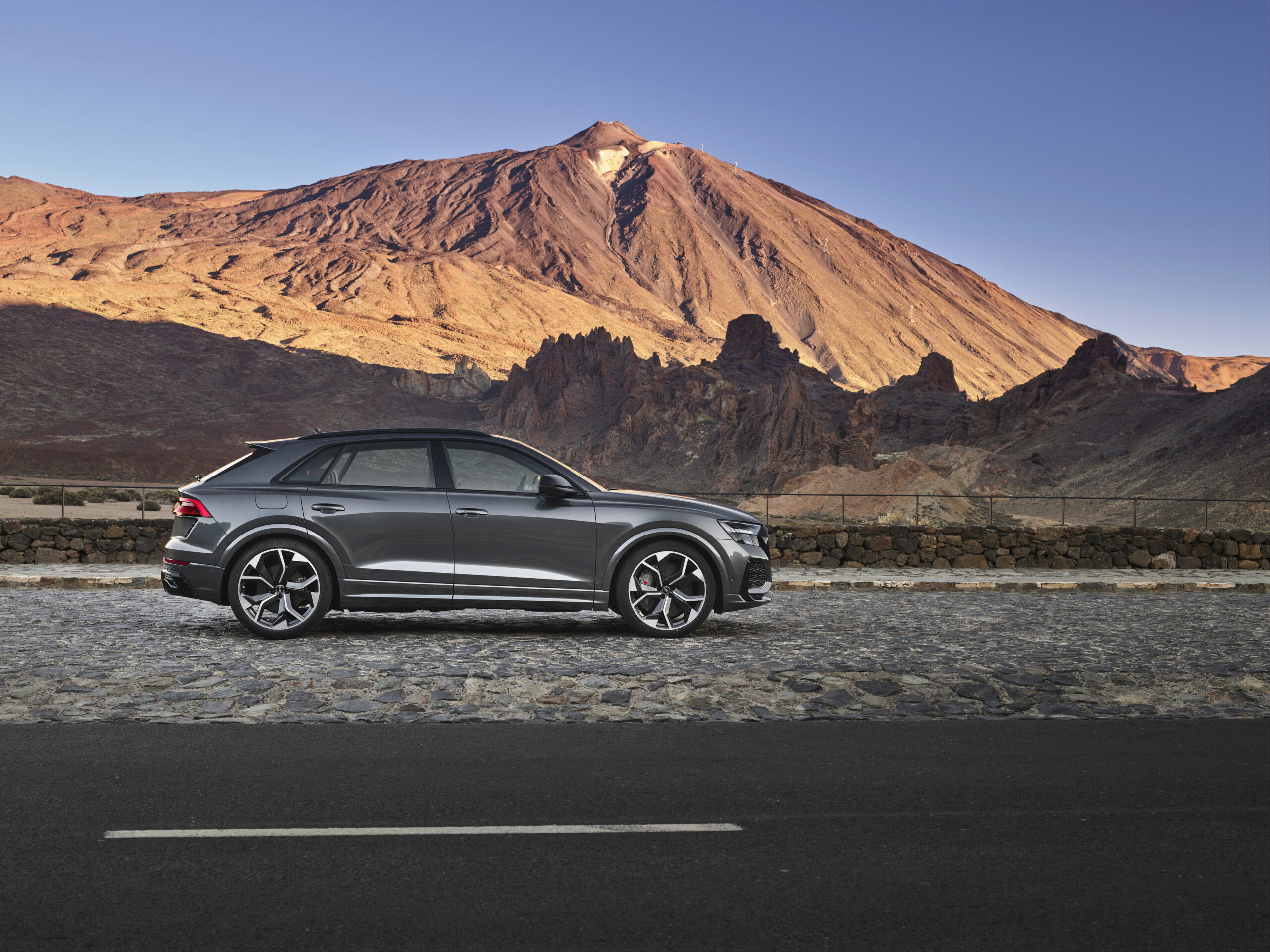 Audi q8 картинки