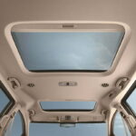 2020 Kia Carnival MPV India Dual Sunroof