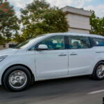 2020-Kia-Carnival-India-Diesel-Review-2