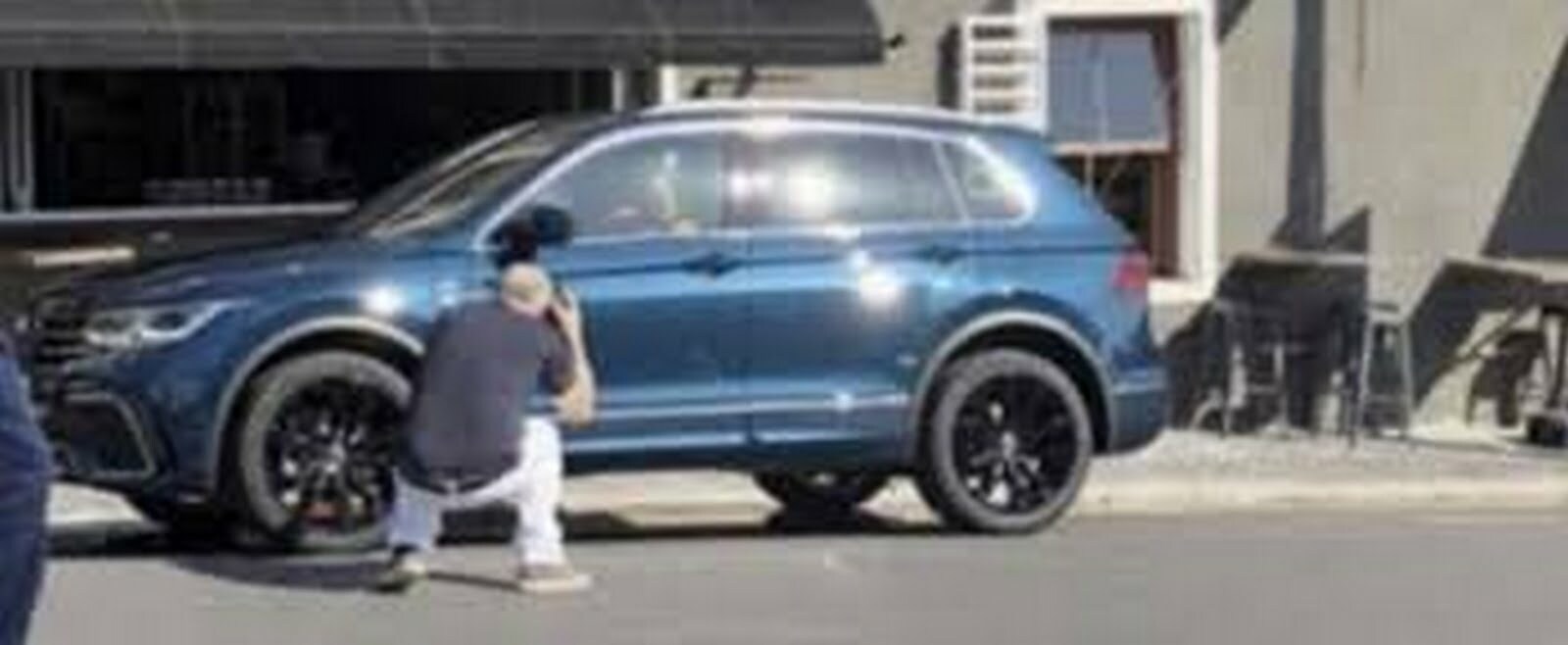 FormaCar: 2020 Volkswagen Tiguan spied during ad shoot
