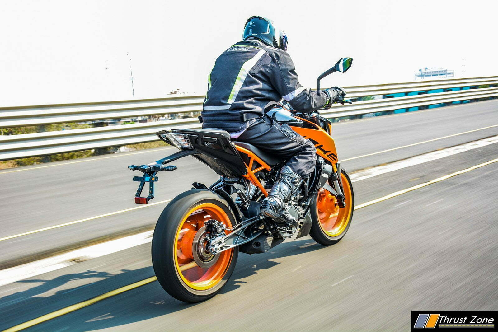 2020 KTM Duke 200 BS6 Review, First Ride - Thrust Zone