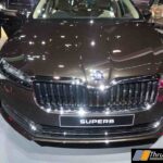 2020 Skoda Superb Facelift India Launch in May - Reveal At Auto Expo 2020 (6)