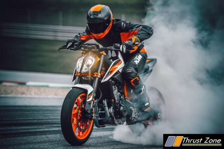 2021 KTM Duke 890R (2)