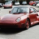 Porsche builds seven models of the 959