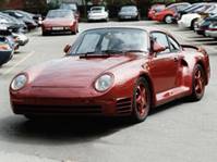 Porsche builds seven models of the 959