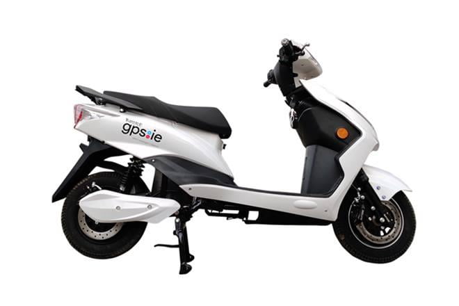 BattRE gpsie Electric Scooter Launched (1)