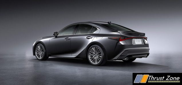 2021 Lexus IS (4)