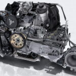 The flat Porsche engine (1)