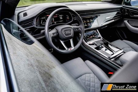 2021 Audi SQ8 TFSI Cockpit