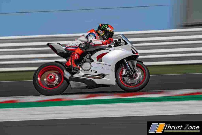 White Rosso Ducati Panigale V2 Revealed (3)